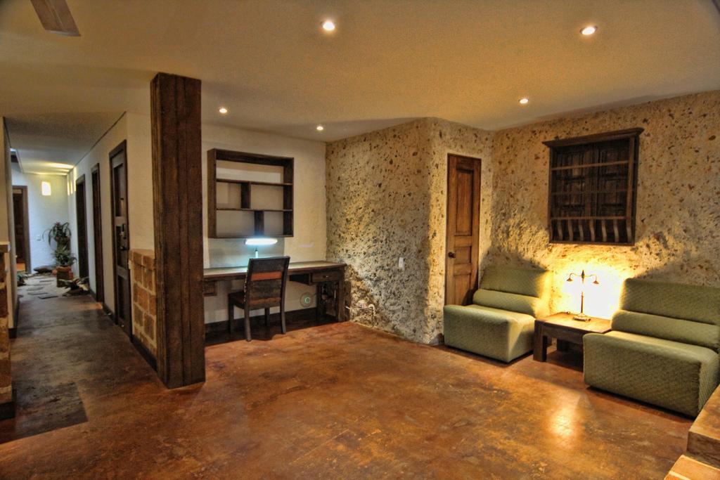 Casa Del Reloj Aparthotel Medellin Phòng bức ảnh