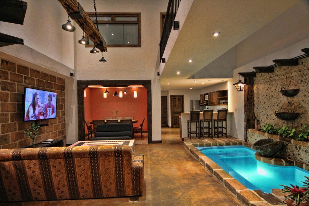 Casa Del Reloj Aparthotel Medellin Phòng bức ảnh