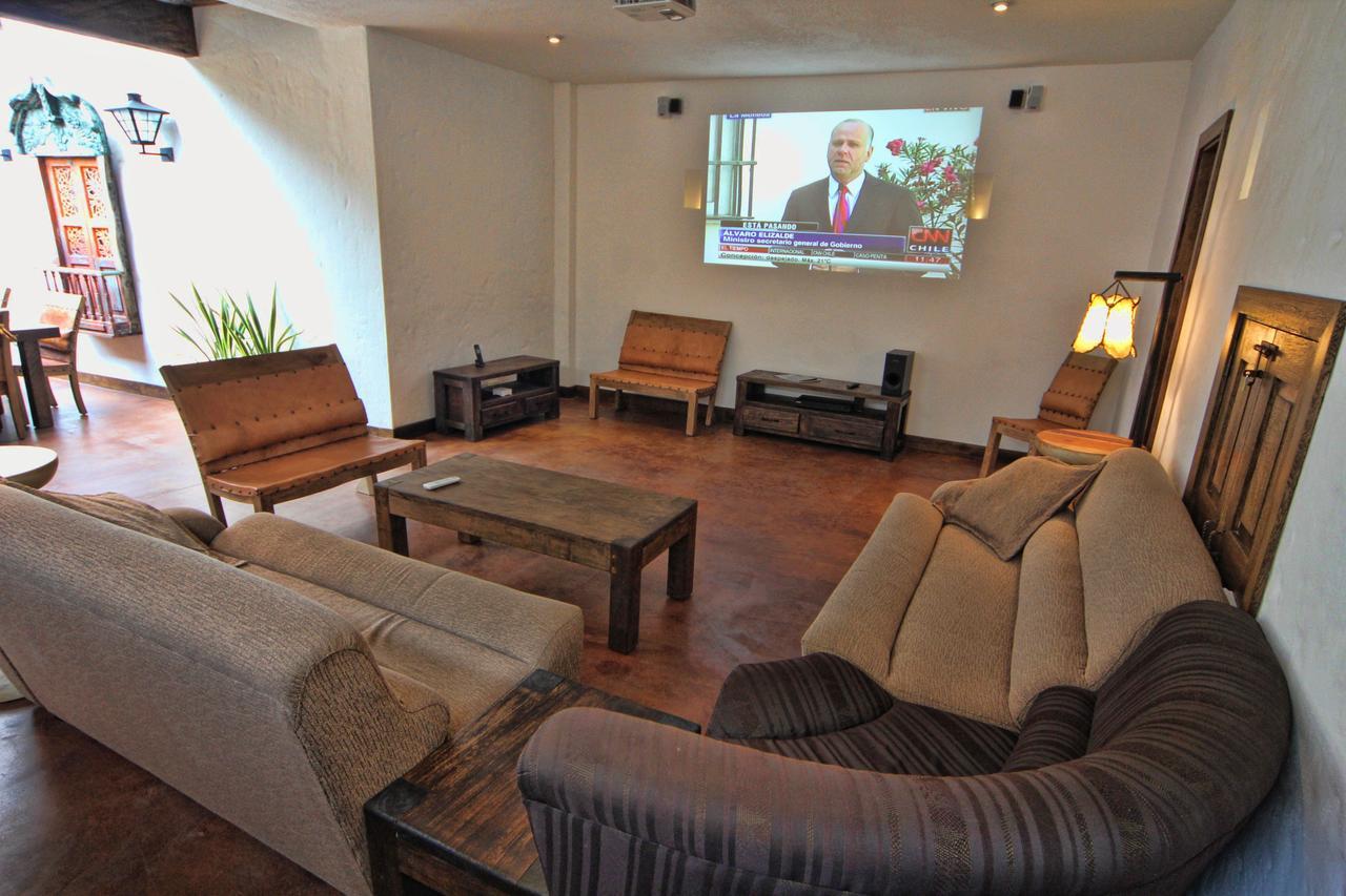 Casa Del Reloj Aparthotel Medellin Ngoại thất bức ảnh